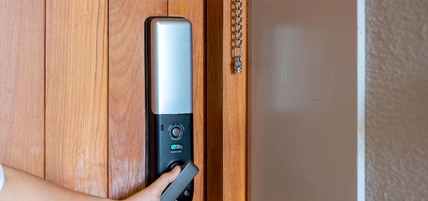 Home Security Electronic Locks Upgrades in South Gate, CA