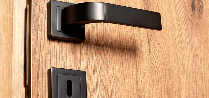 Weekend Lockout Assistance Troubleshooting in South Gate, California