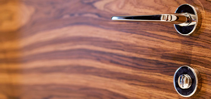 On Demand Locksmith For Key Fobs Repair in South Gate, California